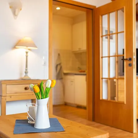 Haus Jungnamen Whg. 9 アパート Wittdün